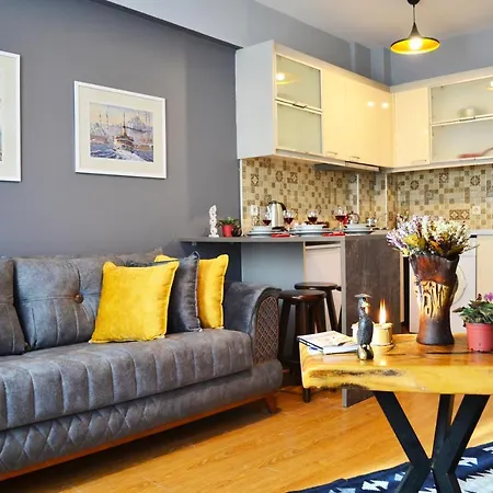 Galata Port Apartment
