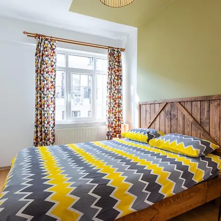 Galata Port Apartment *