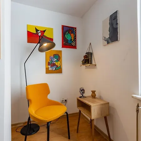 Galata Port Apartment